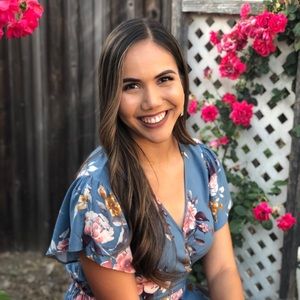 Meet your Posher, Jasmine